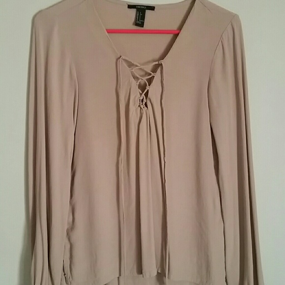 Forever 21 top🍁 - Picture 3 of 3